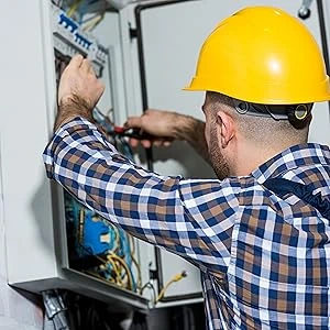 panel replacement Kansas City electrician installing panel